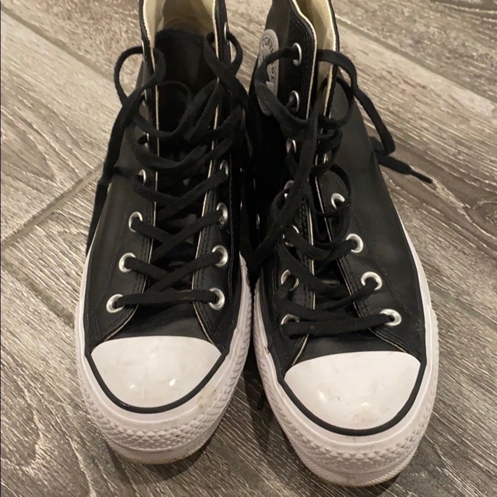 Leather black platform converse